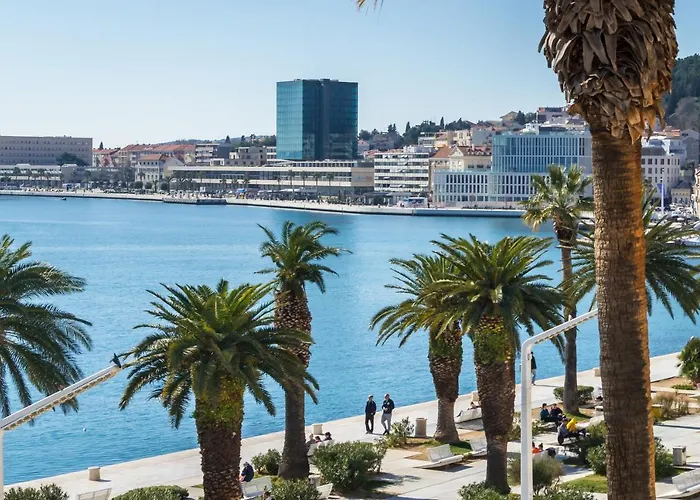 Apartments Riva Lucija By Litto