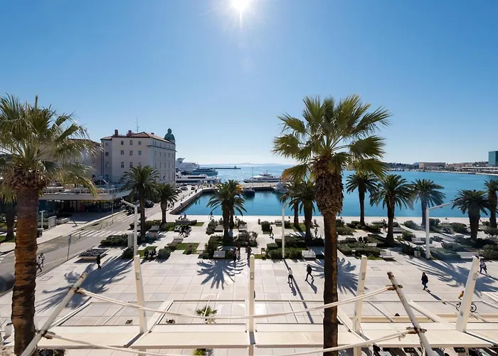 Apartments Riva Lucija By Litto